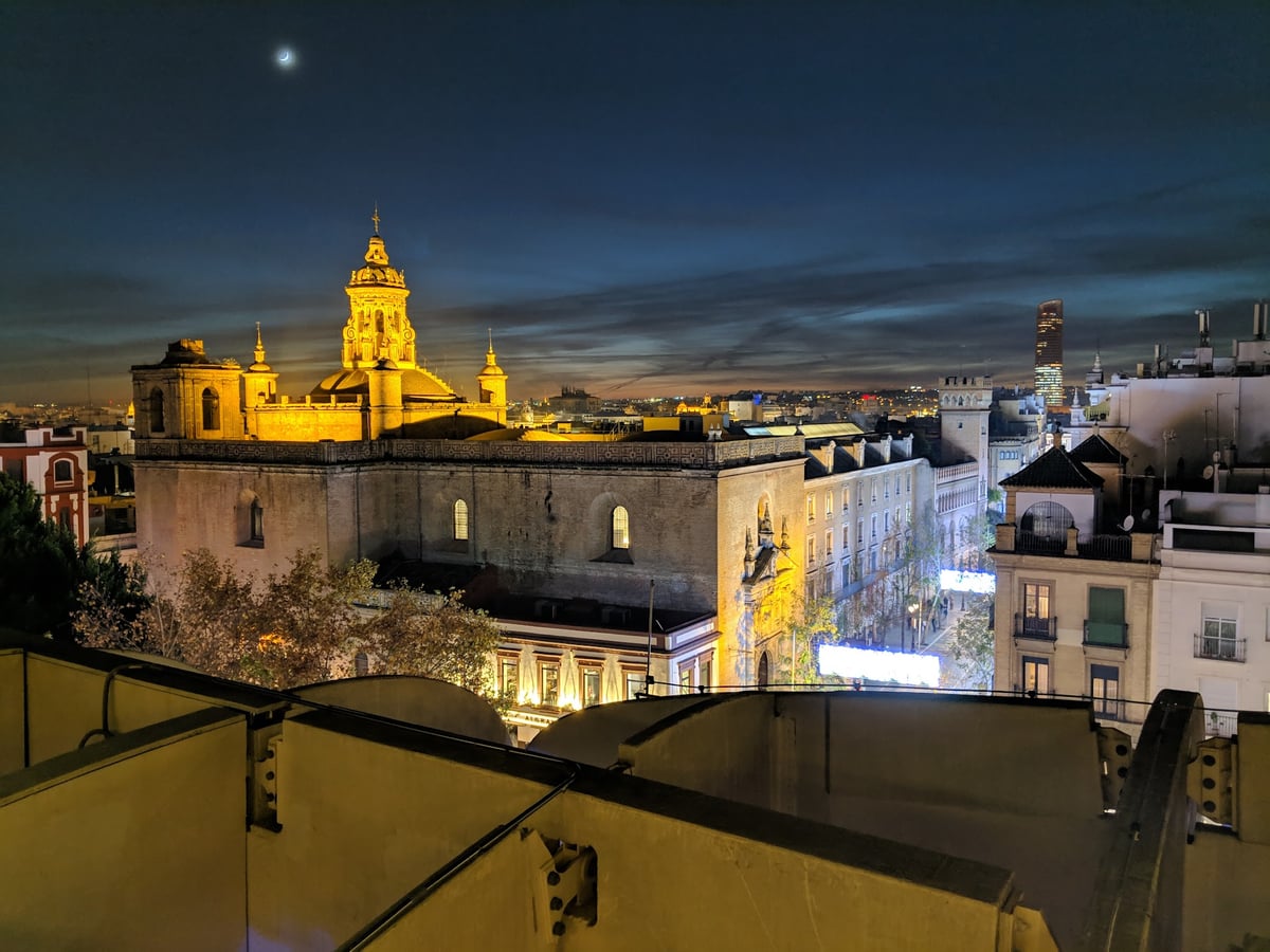 Calle, edificio, monumento o paisaje urbano de Sevilla