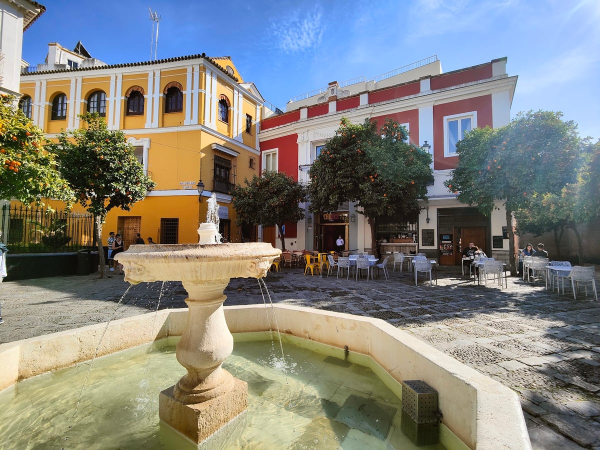 Calle, edificio, monumento o paisaje urbano de Sevilla