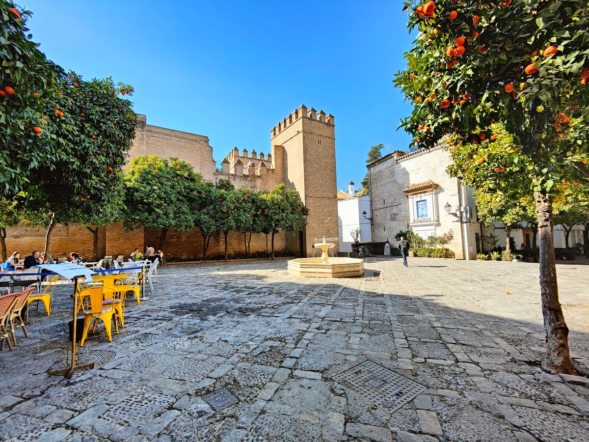 Calle, edificio, monumento o paisaje urbano de Sevilla