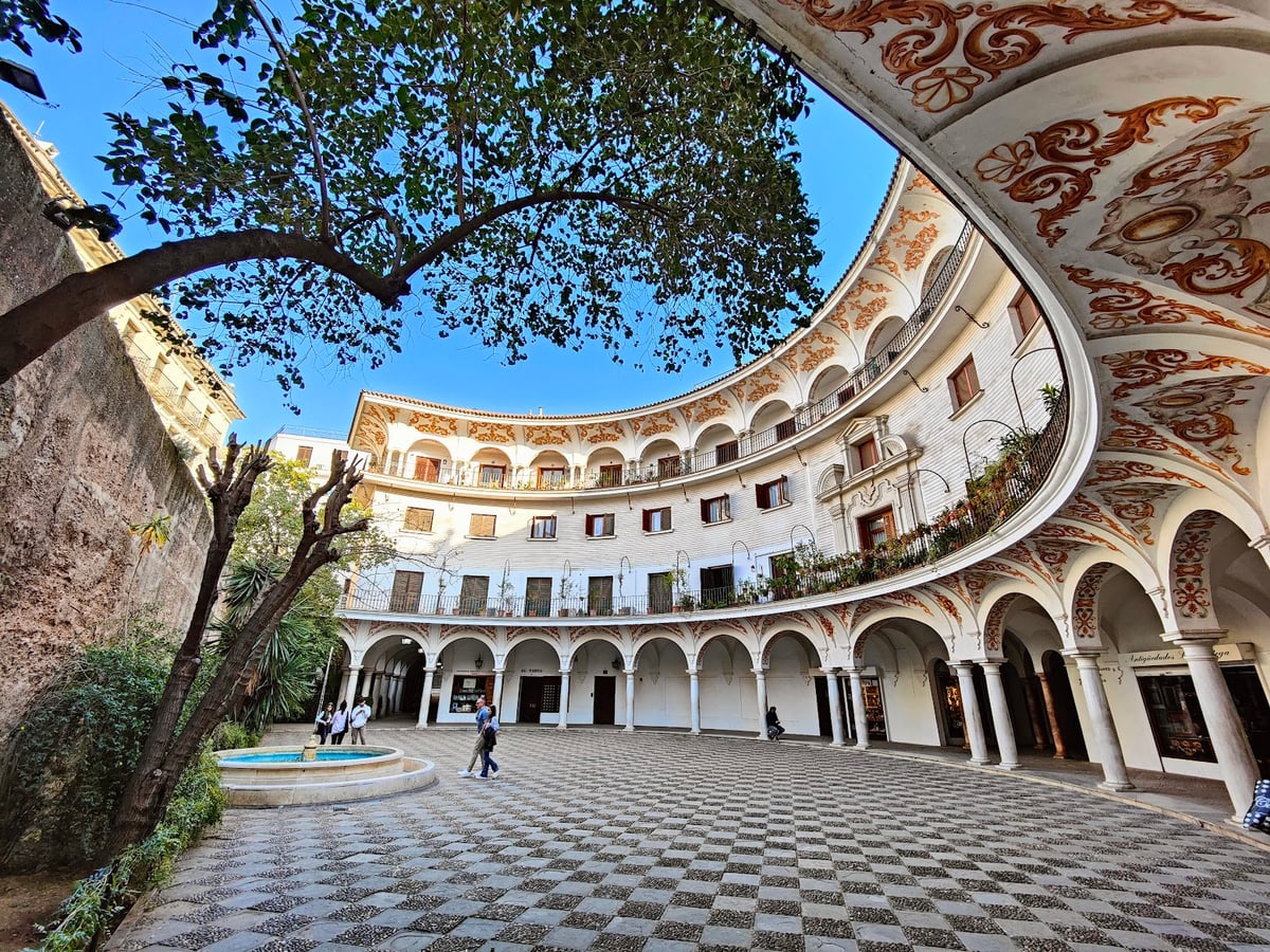 Calle, edificio, monumento o paisaje urbano de Sevilla