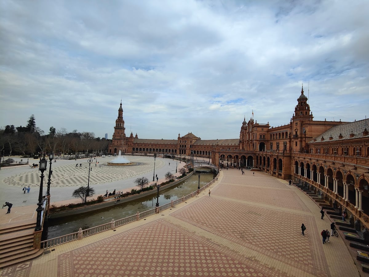 Calle, edificio, monumento o paisaje urbano de Sevilla