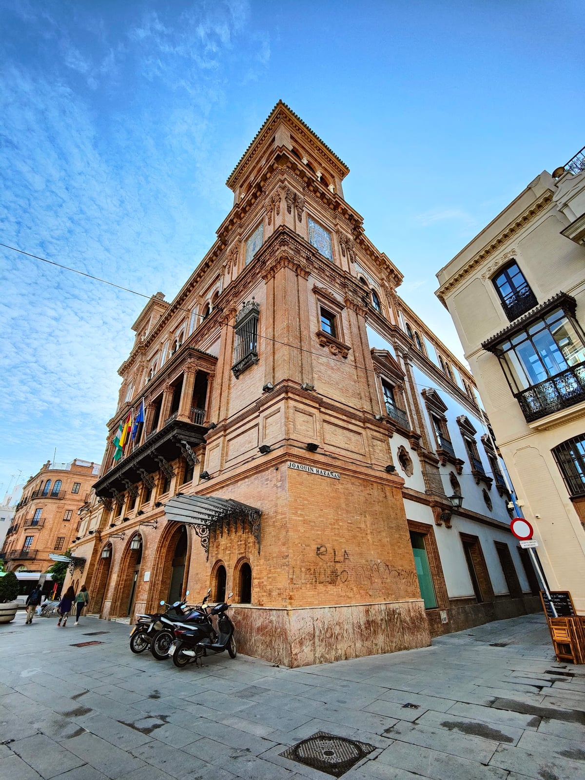 Calle, edificio, monumento o paisaje urbano de Sevilla