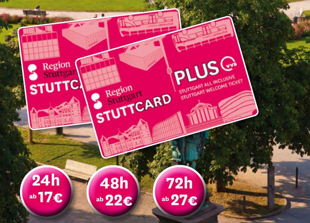 Calle comercial del centro de Stuttgart con tiendas y transporte público