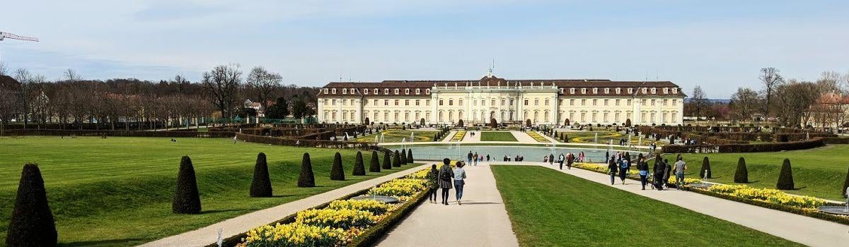 Palacio de Ludwigsburg y sus jardines vistos durante una visita