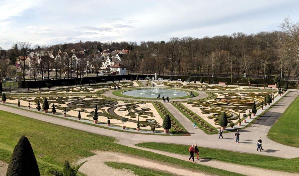Palacio de Ludwigsburg y sus jardines vistos durante una visita