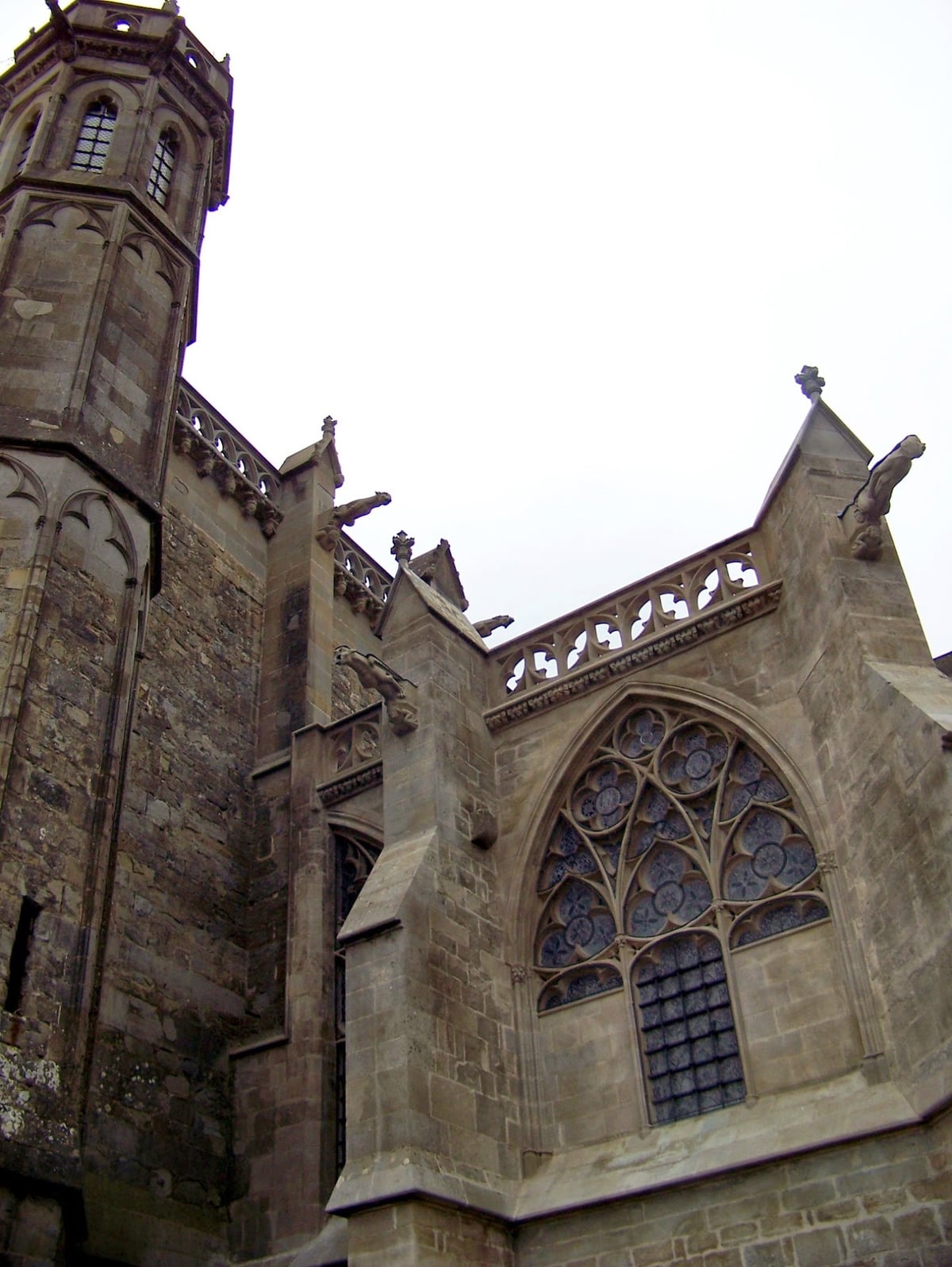 Fortificaciones y calles de la ciudadela de Carcasona