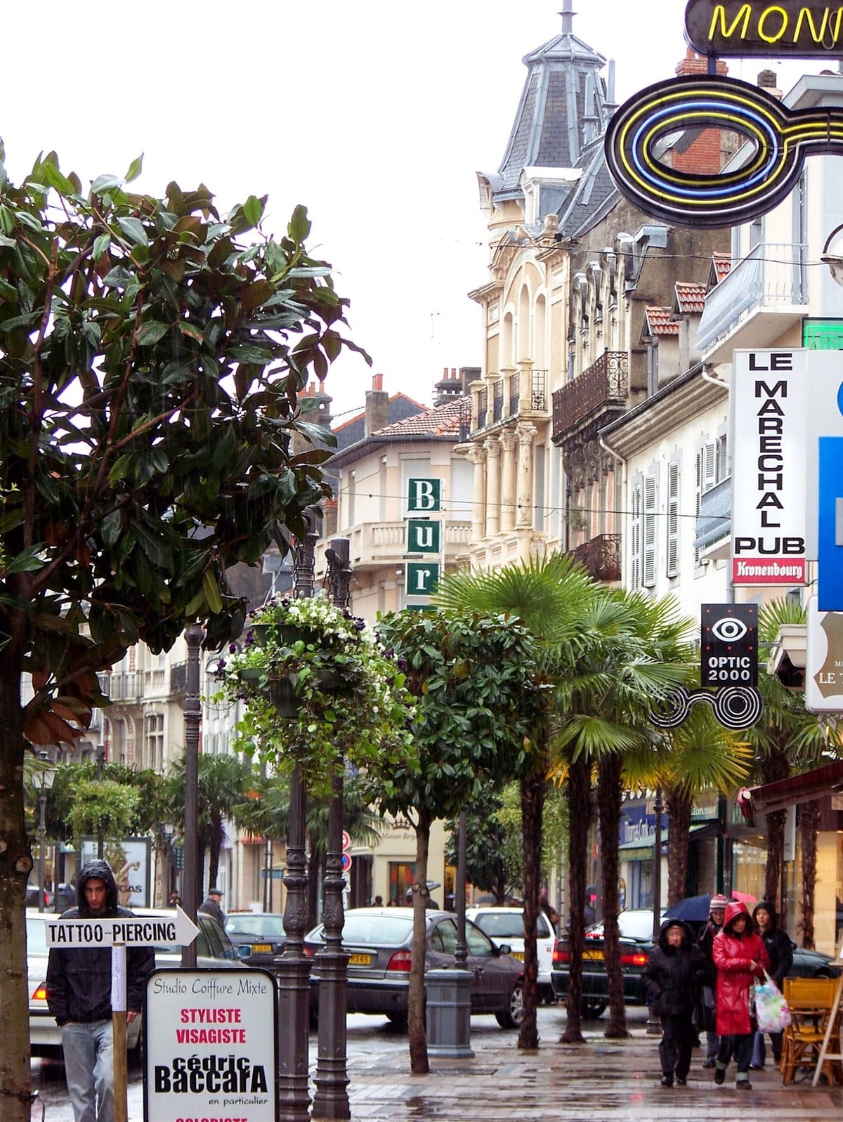 Plaza y edificios históricos del centro de Toulouse