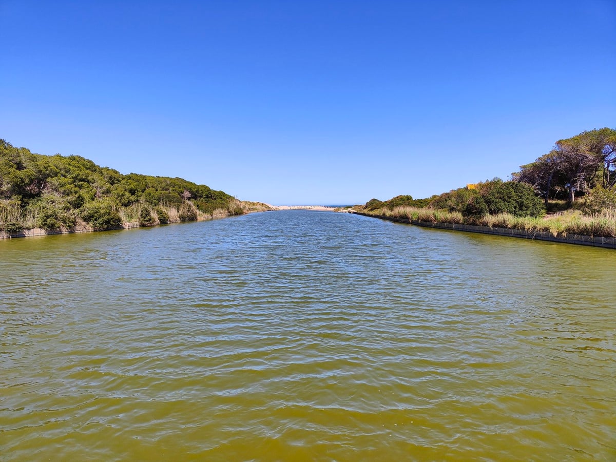 Embarcaderos y paisaje de la Albufera de Valencia