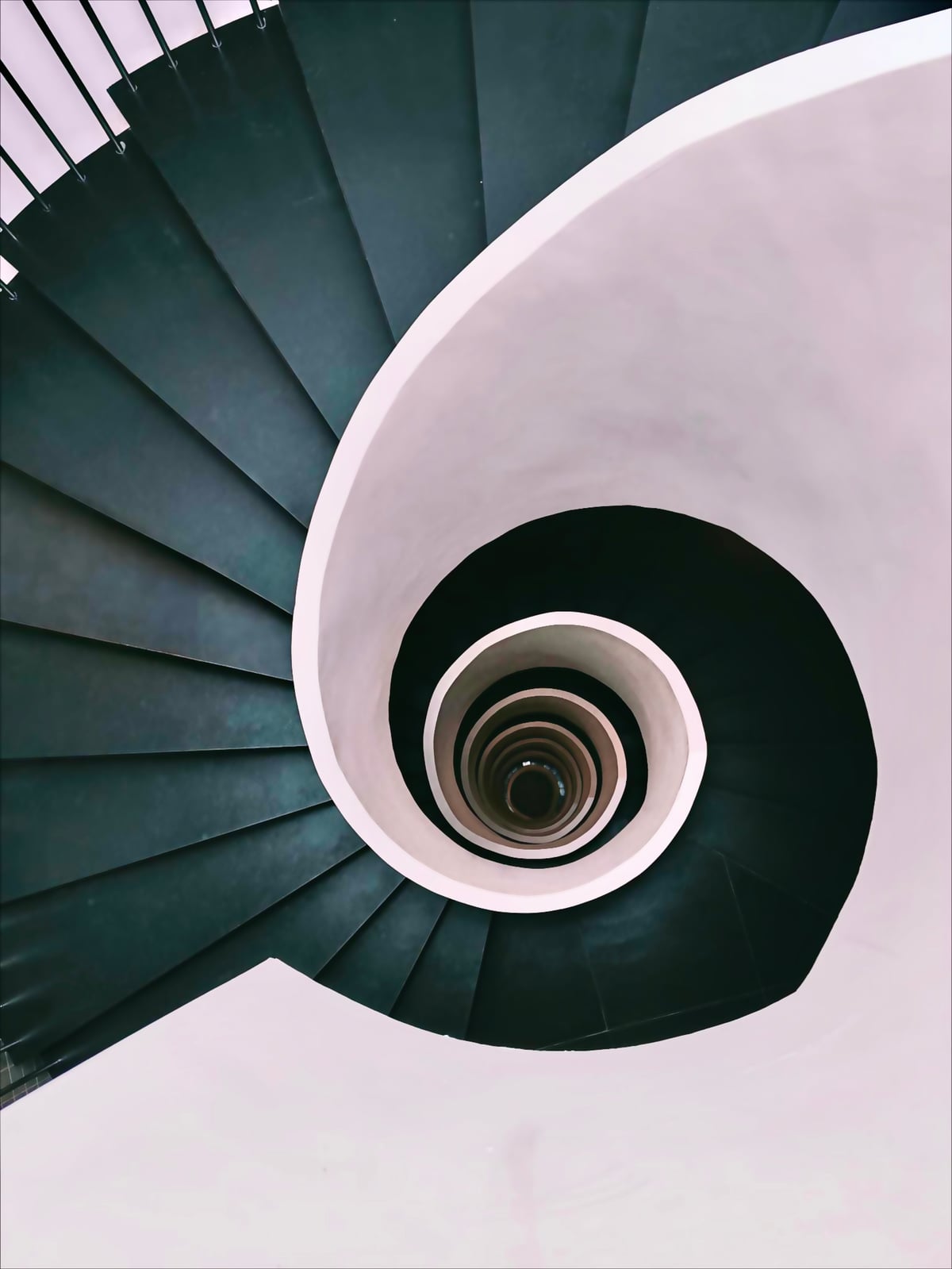 Interior geométrico y abstracto de The Artist – Grand Hotel of Art, serie Visual Stories 2025